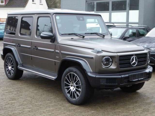 Left hand drive MERCEDES G CLASS G400d 4Matic 9G-Tronic